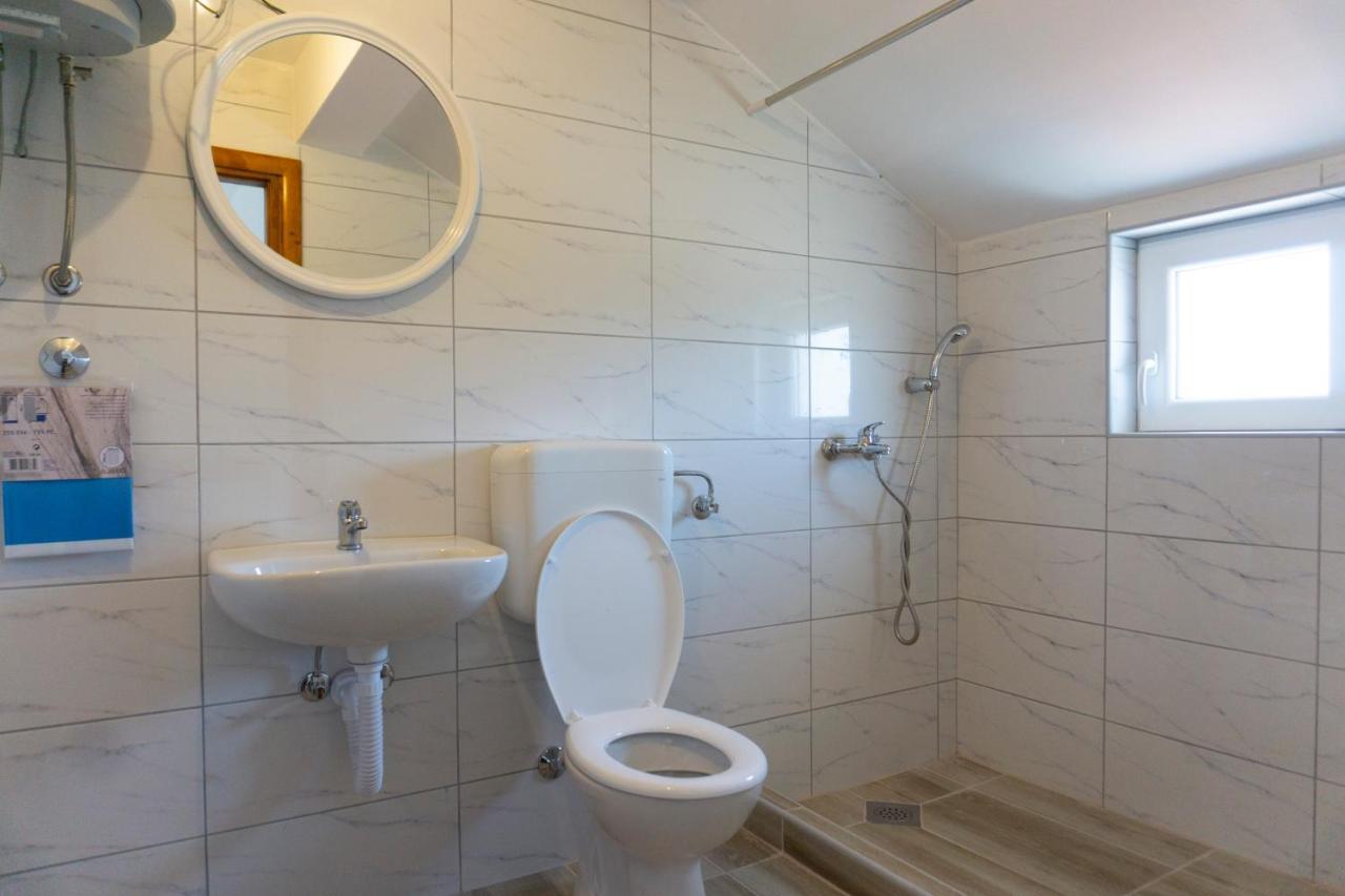 טרביניה Apartmani Matej מראה חיצוני תמונה