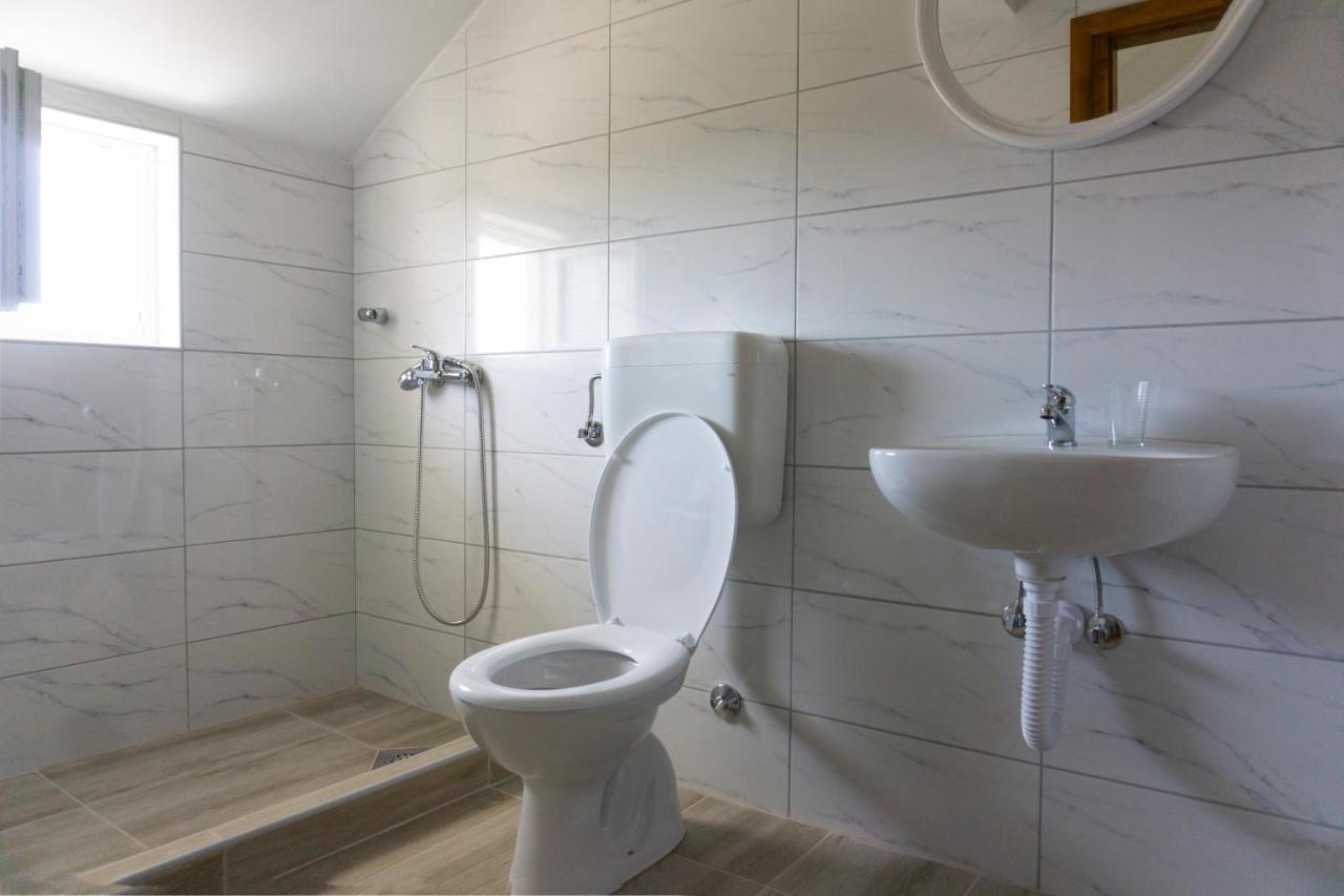 טרביניה Apartmani Matej מראה חיצוני תמונה